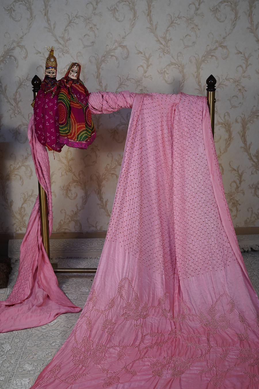 The gulabi mrinalini