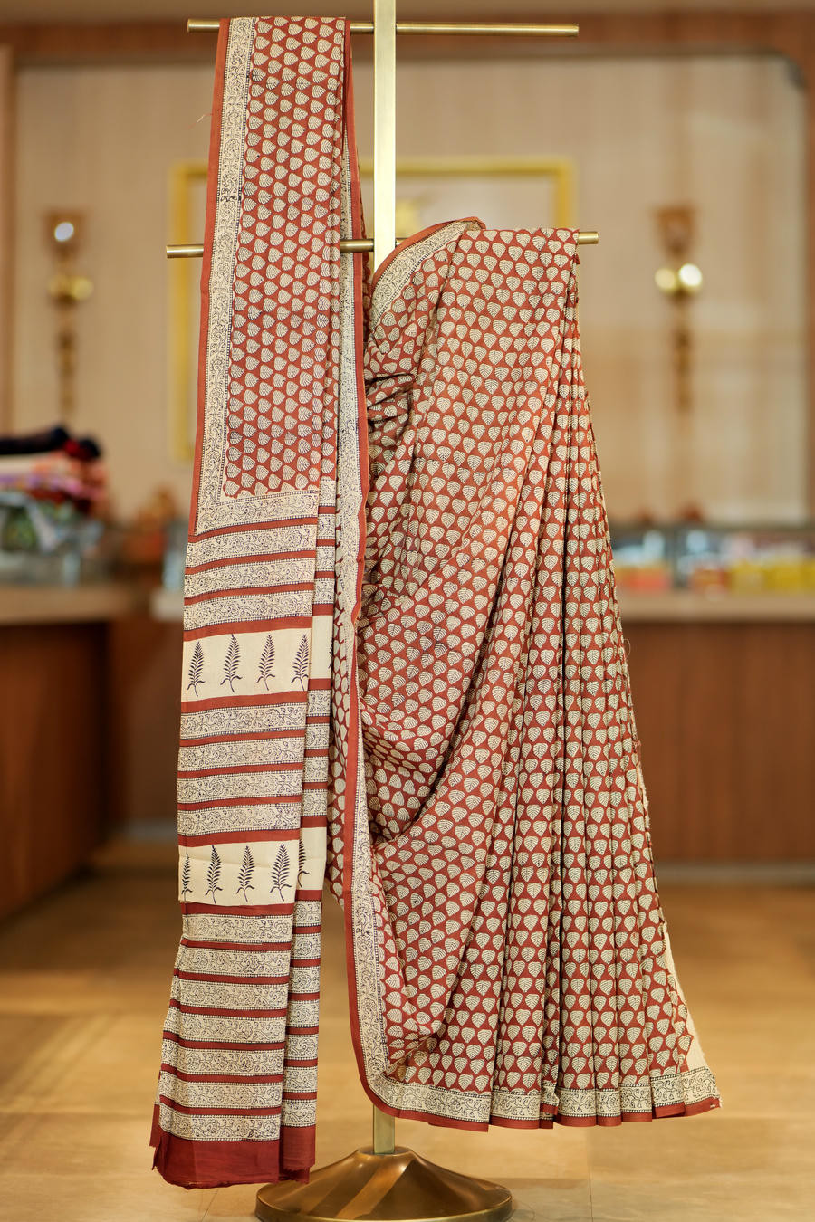 The aruna paThe aruna pallavllav