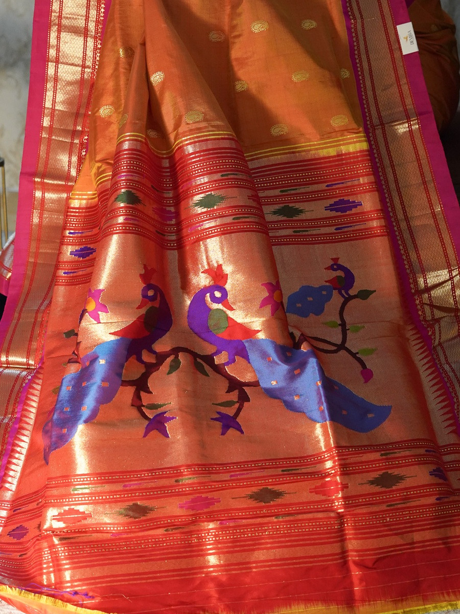 The rajakesari paithani